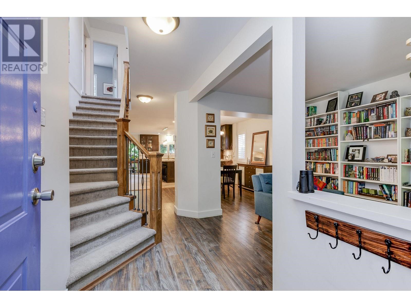 Property at 1206 CHELSEA AVENUE image 2