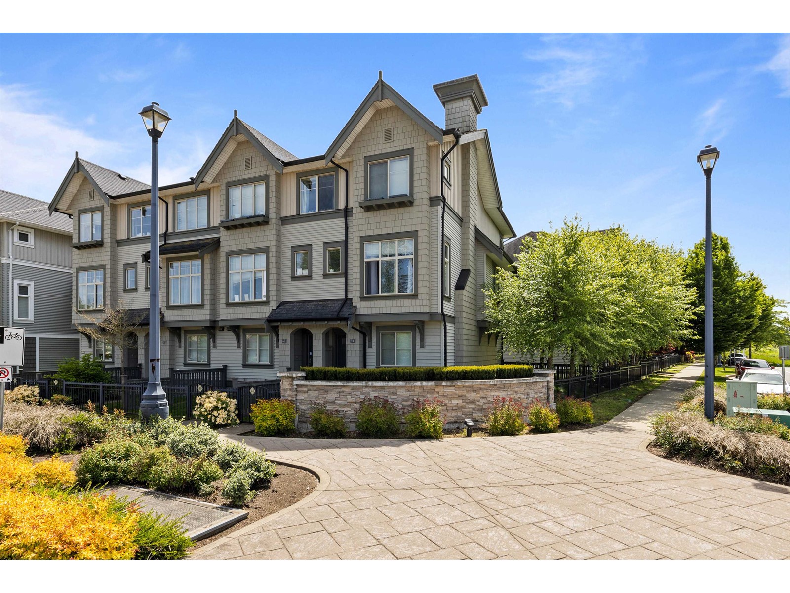 48 31098 Westridge Place, Abbotsford, British Columbia  V2T 0C2 - Photo 2 - R3008163