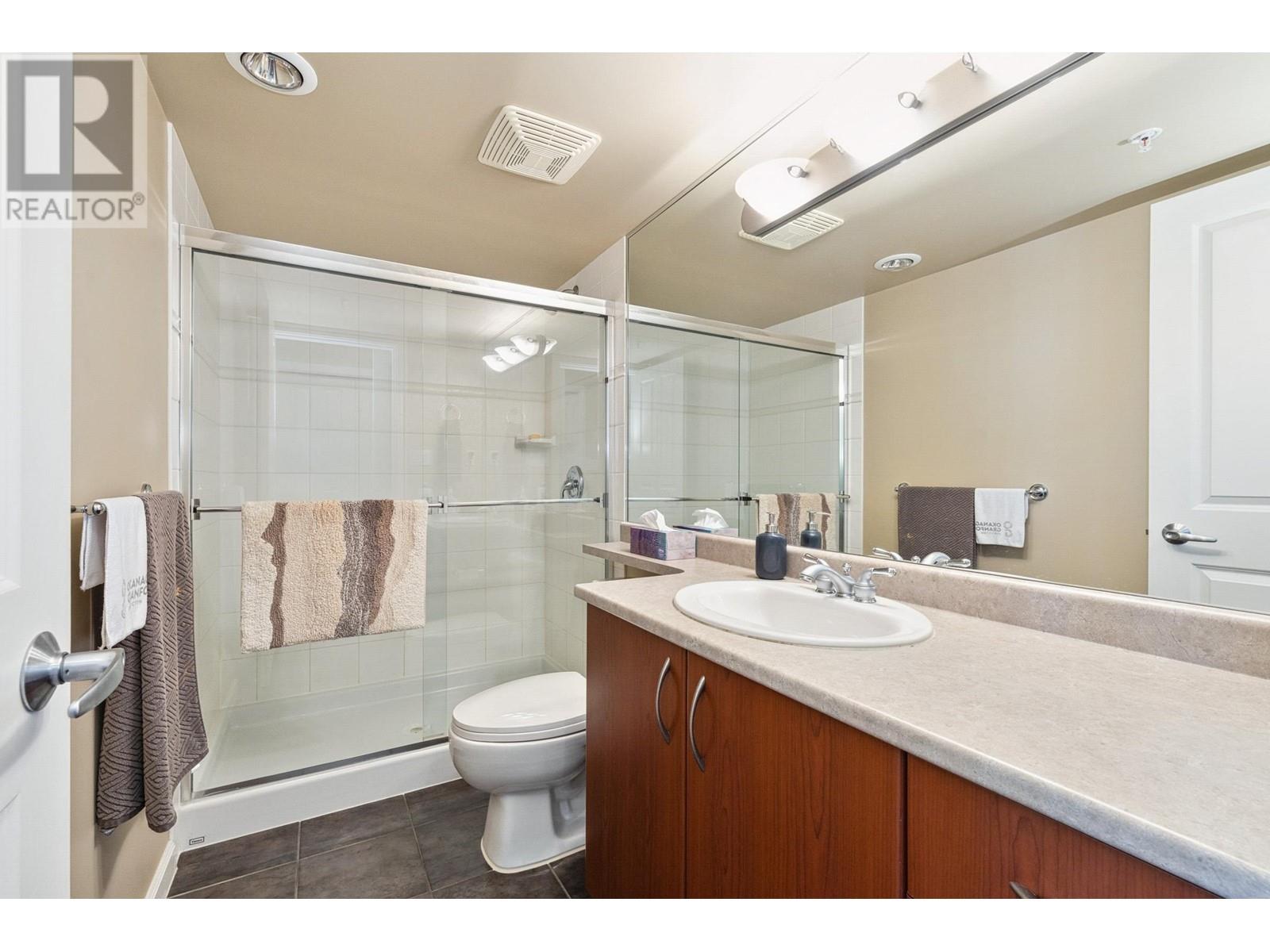 1706 235 Guildford Way, Port Moody, British Columbia  V3H 5L8 - Photo 12 - R3007823