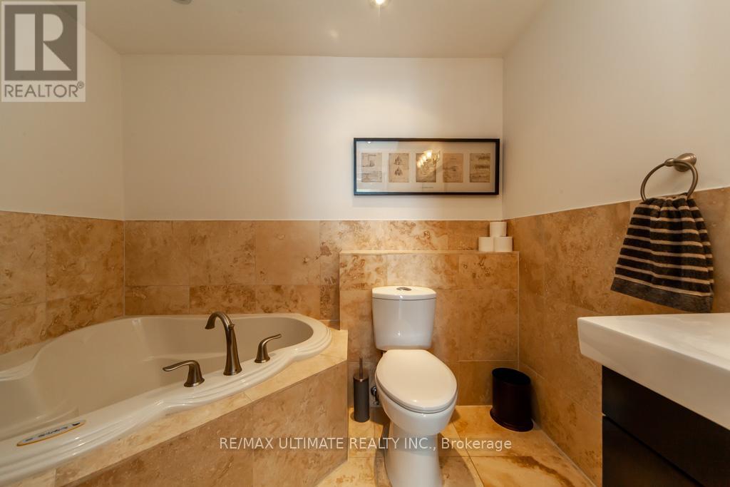 Ph15 - 40 Harding Boulevard W, Richmond Hill, Ontario  L4C 9S5 - Photo 20 - N12120654