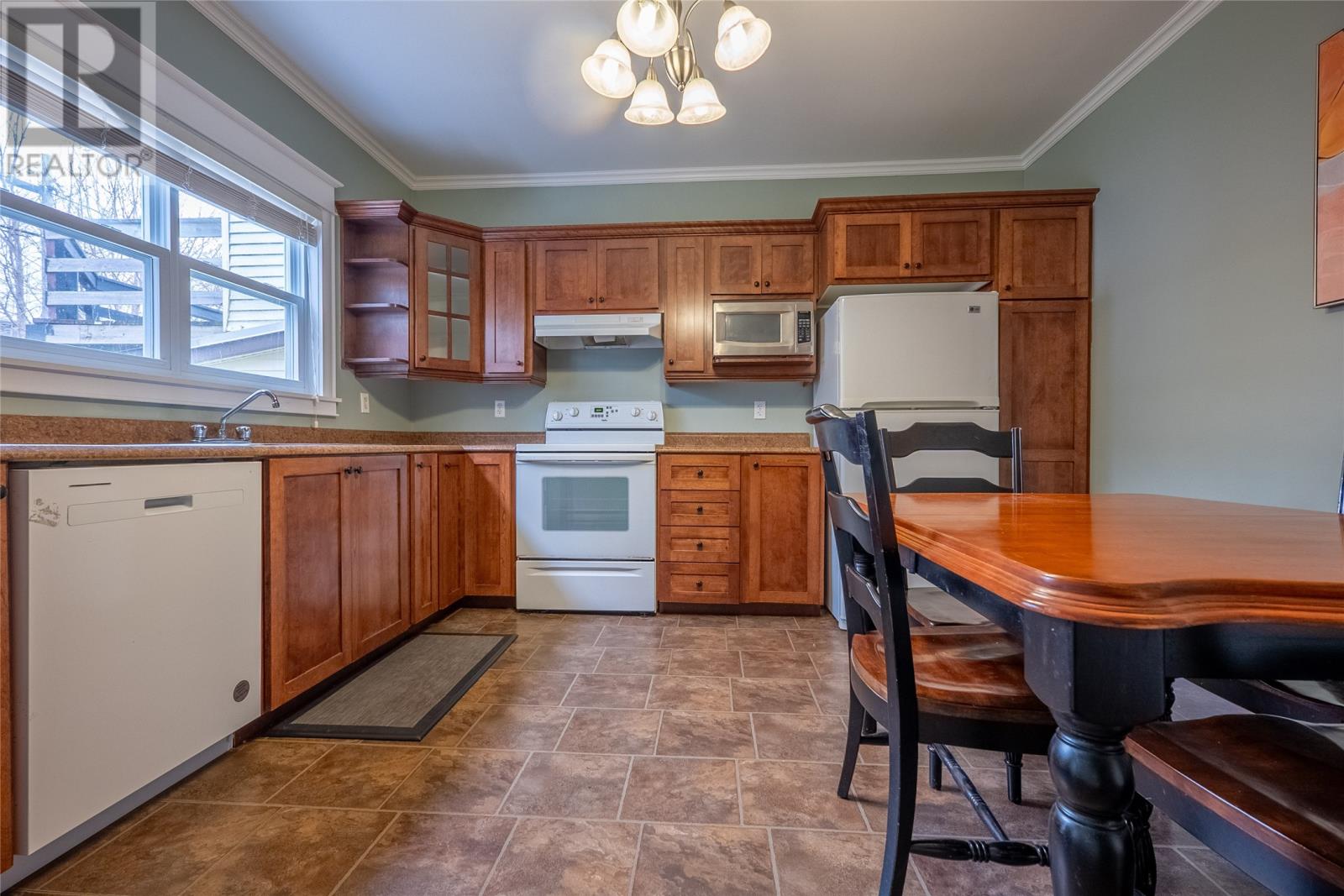 Property at 44 Prince of Wales Street image 3