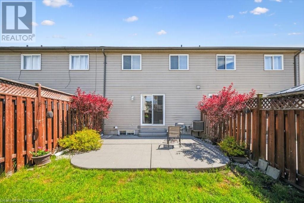 88 Foxglove Crescent, Kitchener, Ontario  N2E 3Y8 - Photo 40 - 40730747