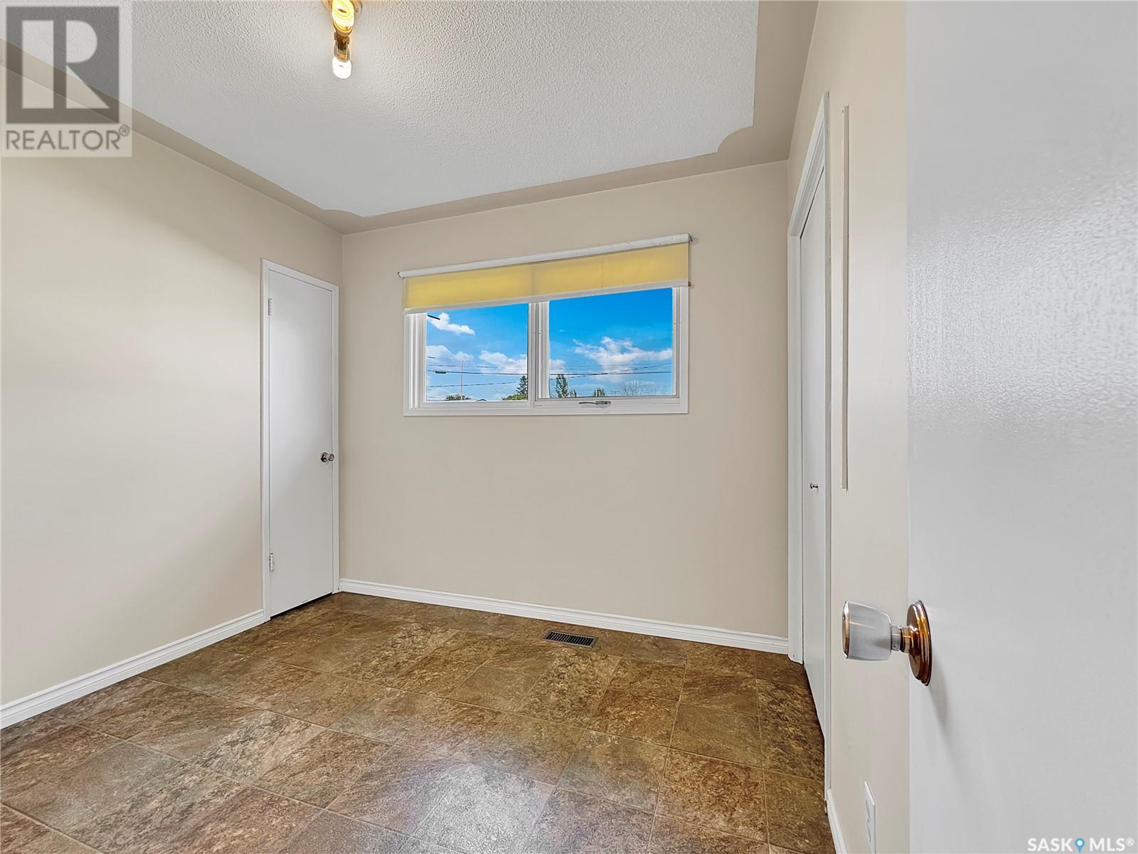 1382 112th Street, North Battleford, Saskatchewan  S9A 2G1 - Photo 15 - SK007573