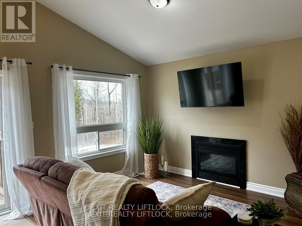 36 White Hart Lane, Trent Hills, Ontario  K0L 1Y0 - Photo 7 - X12095751
