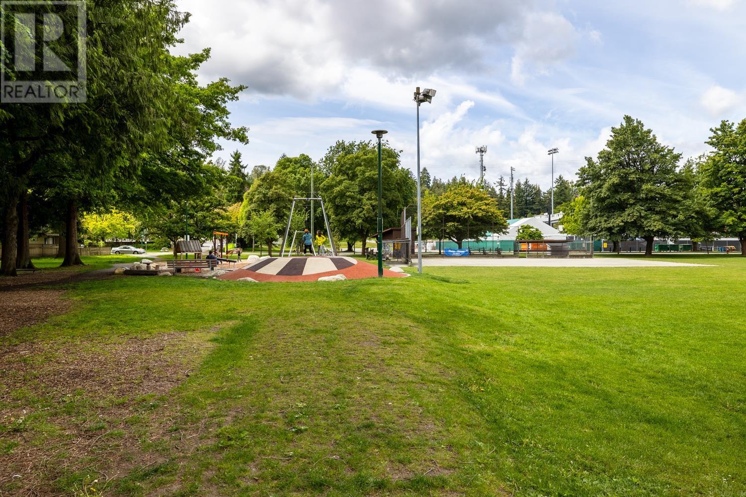 4866 James Street, Vancouver, British Columbia  V5V 3J4 - Photo 13 - R3008530