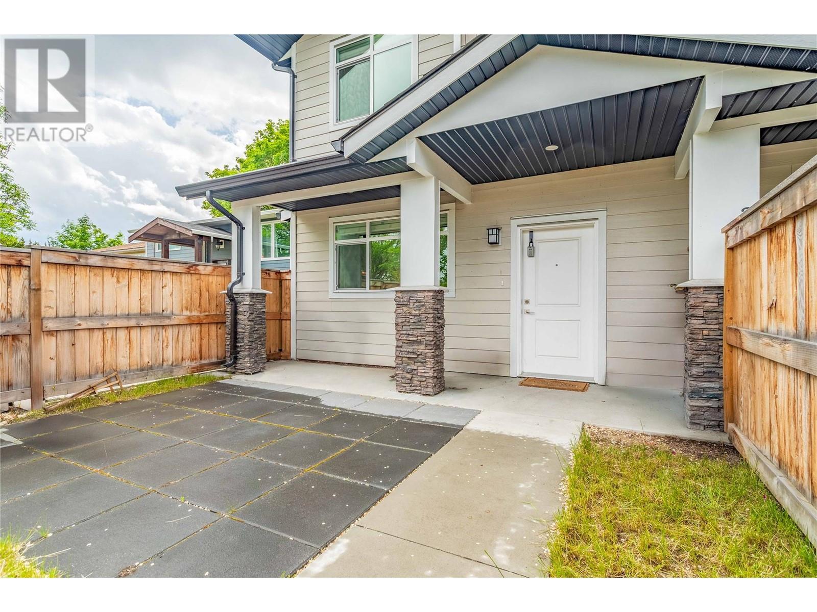 Property at 782 Coopland Crescent Unit# 1 image 1