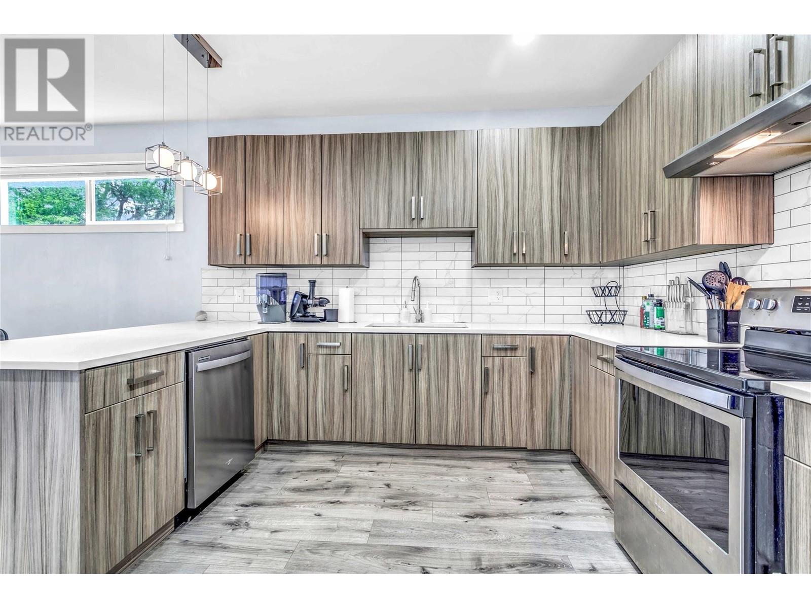 782 Coopland Crescent Unit# 1, Kelowna, British Columbia  V1Y 2V1 - Photo 8 - 10349904