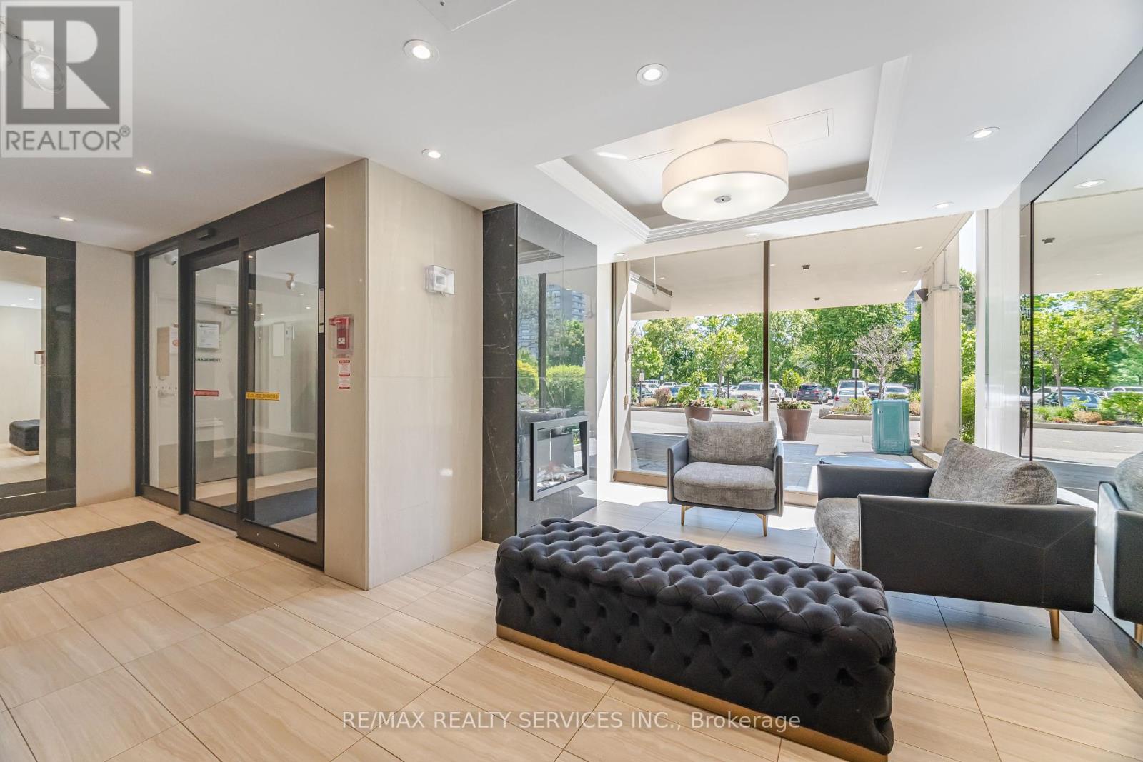 Property at 2304 - 715 DON MILLS ROAD image 5