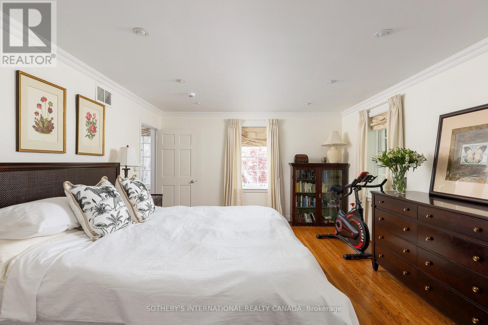3 Mason Boulevard, Toronto, Ontario  M5M 3C6 - Photo 13 - C12182001