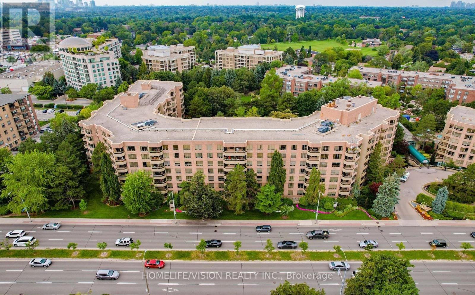 101 - 1200 Don Mills Road, Toronto (Banbury-Don Mills), Ontario  M3B 3N8 - Photo 2 - C12182049