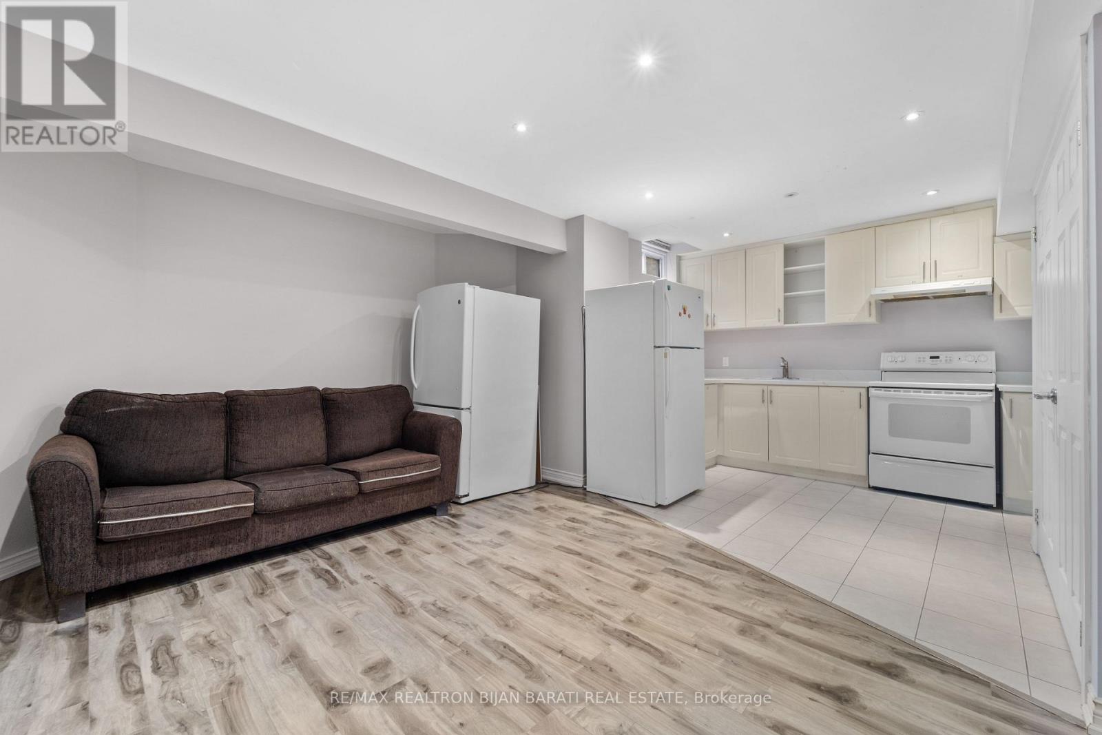 3022 Bayview Avenue, Toronto, Ontario  M2N 5L1 - Photo 25 - C12182051