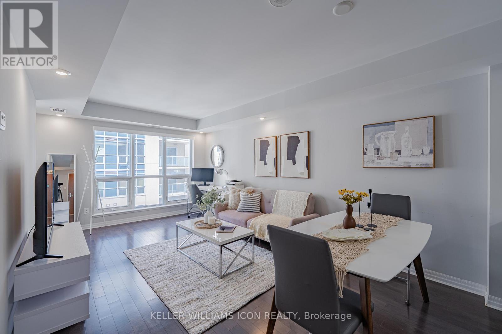 1907 - 195 Besserer Street, Ottawa, Ontario  K1N 0B6 - Photo 4 - X12182110