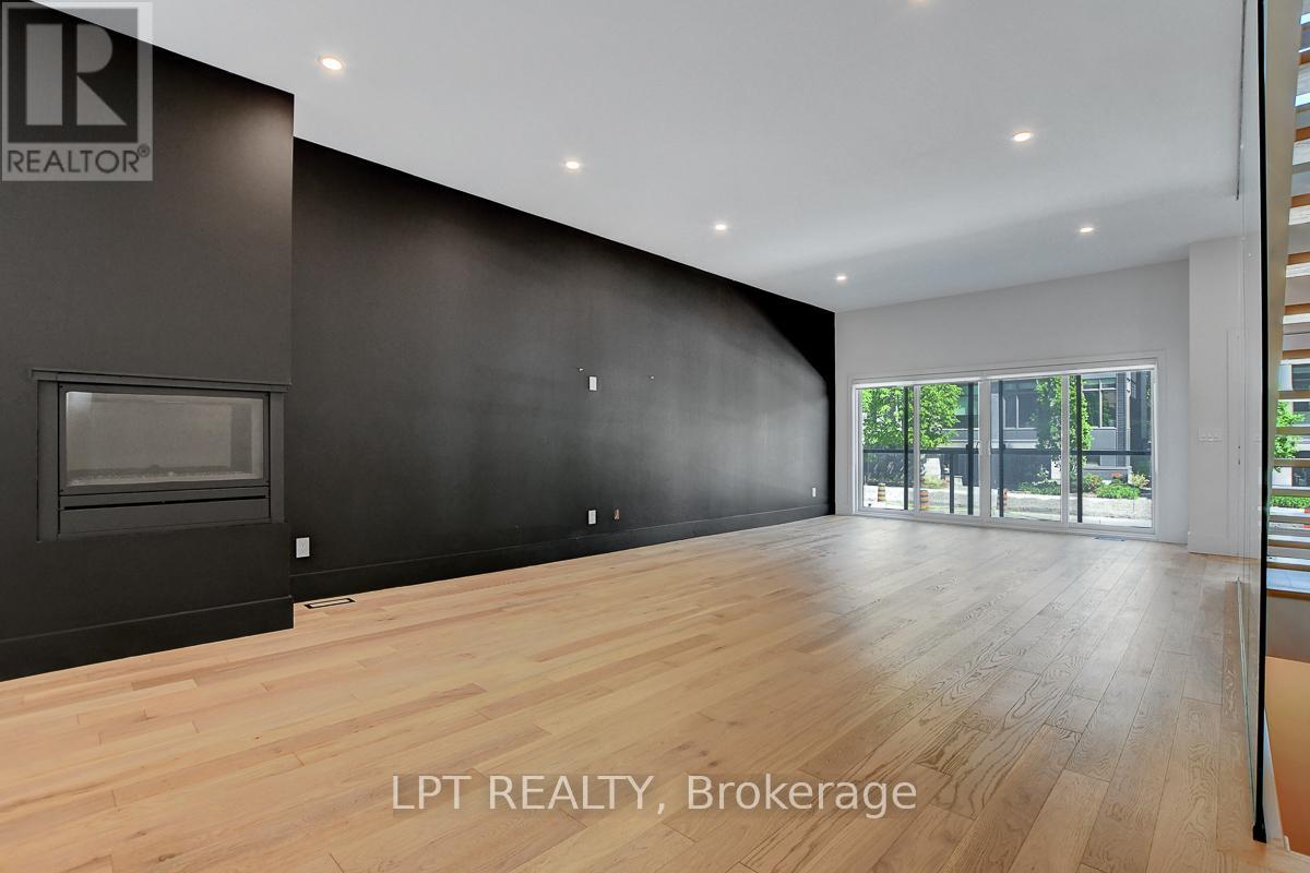Property at 111 GREENFIELD AVENUE image 5