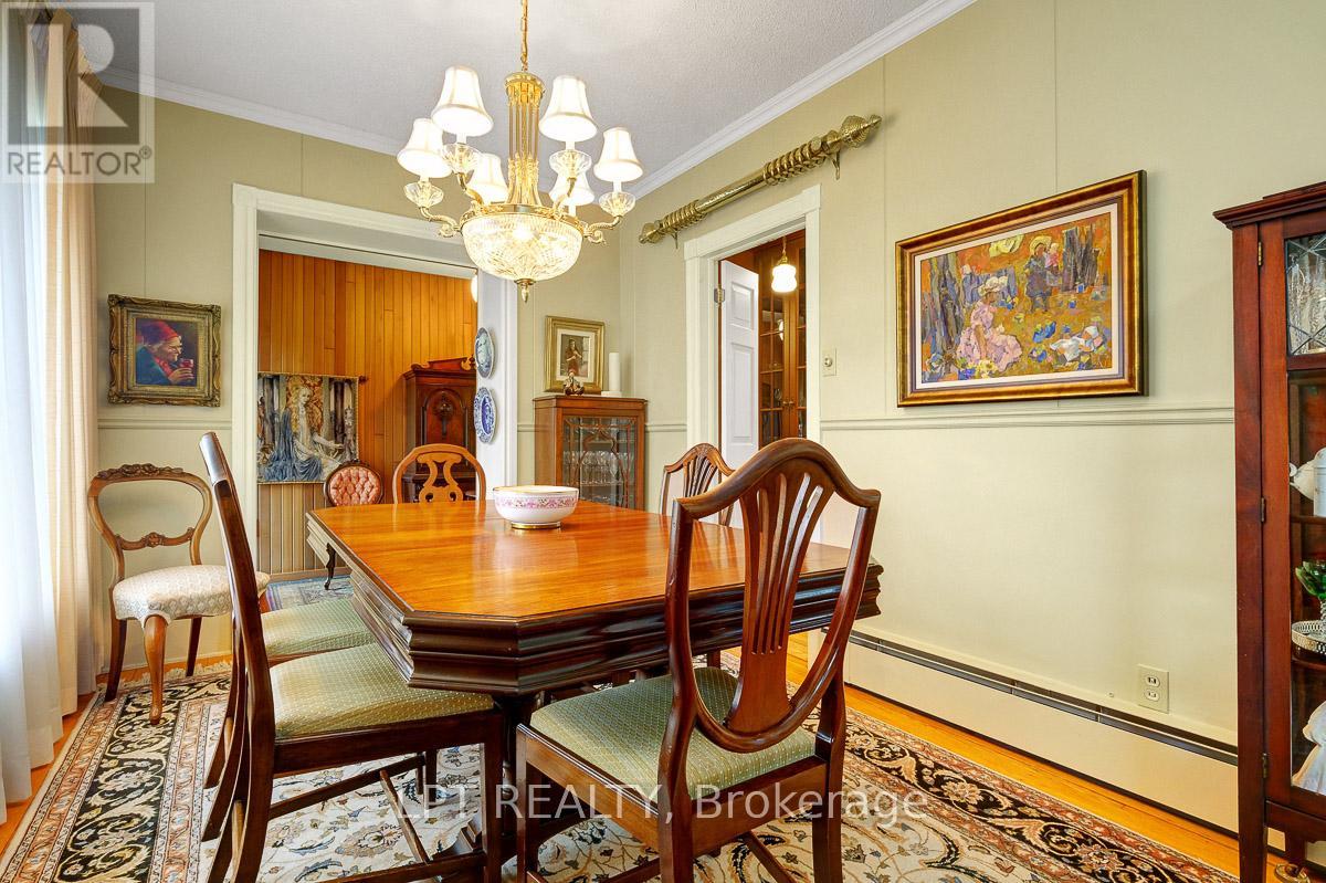 169 Roger Road, Ottawa, Ontario  K1H 5C7 - Photo 14 - X12182163