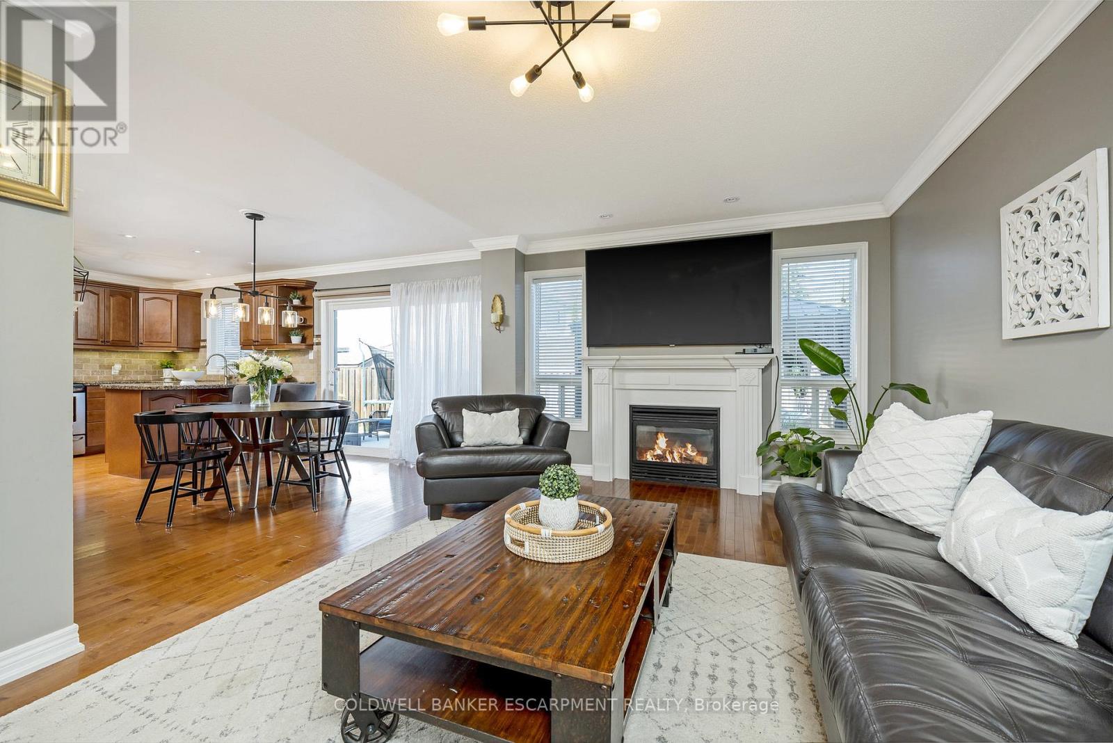 5 Tanners Drive, Halton Hills (Ac Acton), Ontario  L7J 3A2 - Photo 13 - W12099081