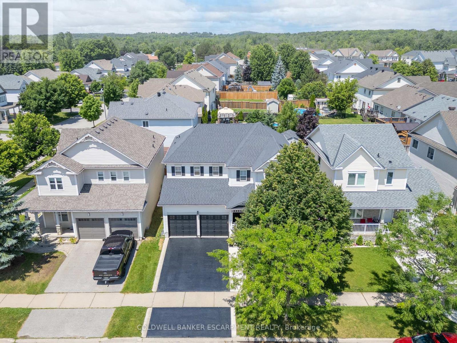 5 Tanners Drive, Halton Hills (Ac Acton), Ontario  L7J 3A2 - Photo 2 - W12099081
