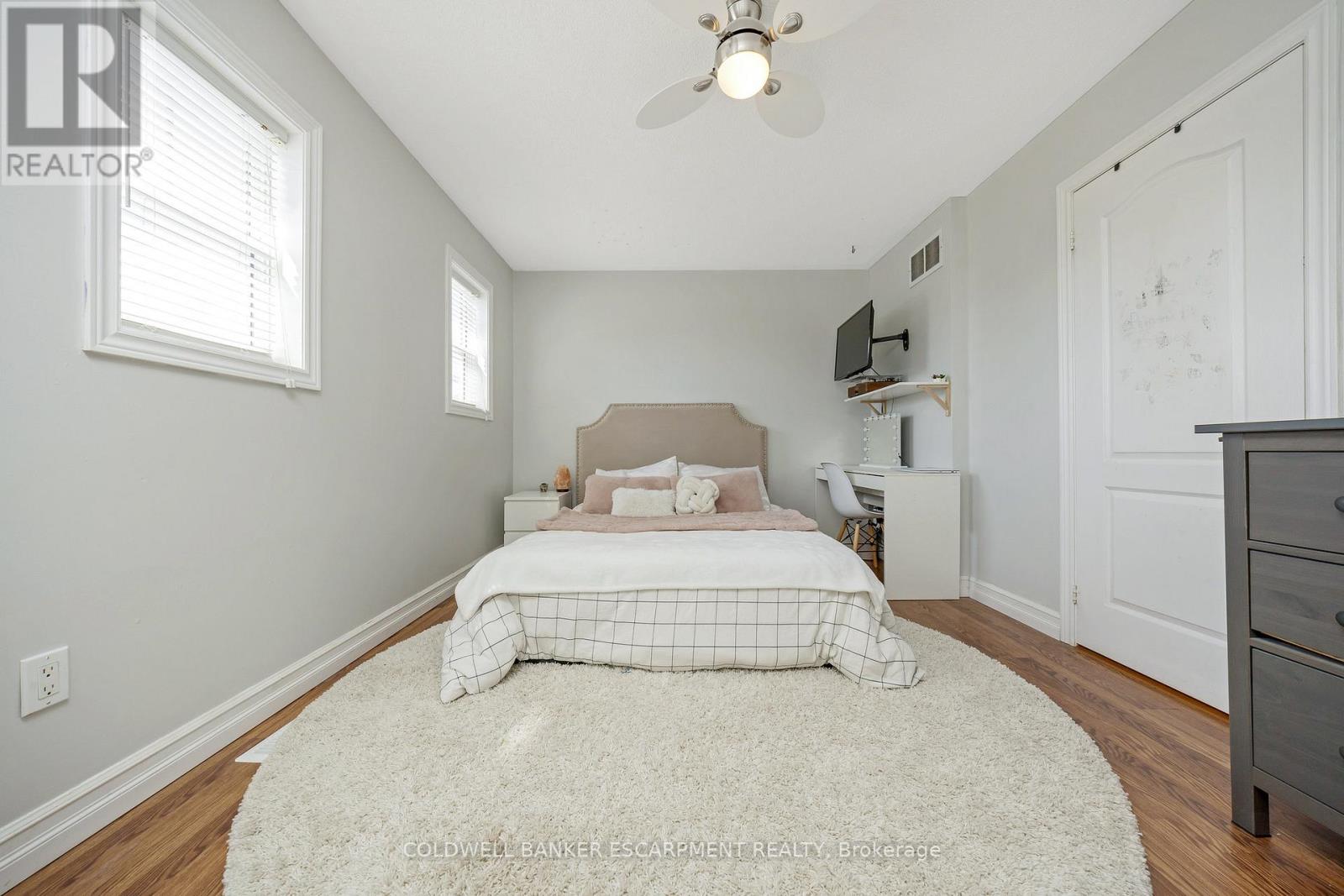 5 Tanners Drive, Halton Hills (Ac Acton), Ontario  L7J 3A2 - Photo 25 - W12099081