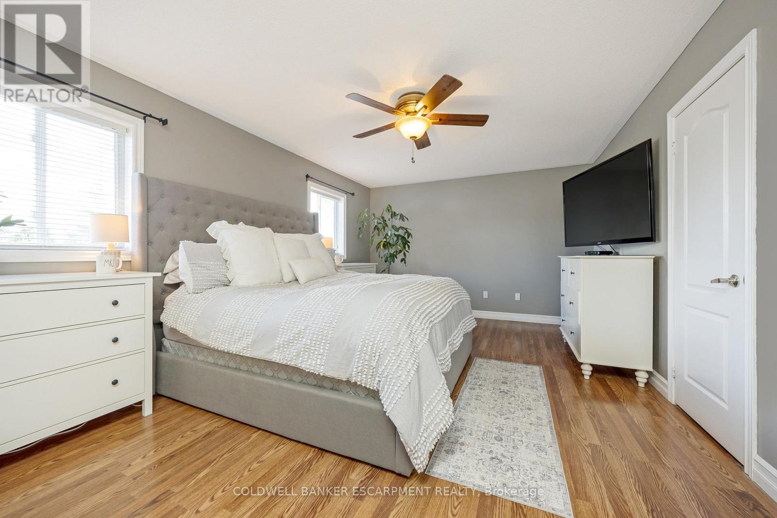 5 Tanners Drive, Halton Hills (Ac Acton), Ontario  L7J 3A2 - Photo 21 - W12099081