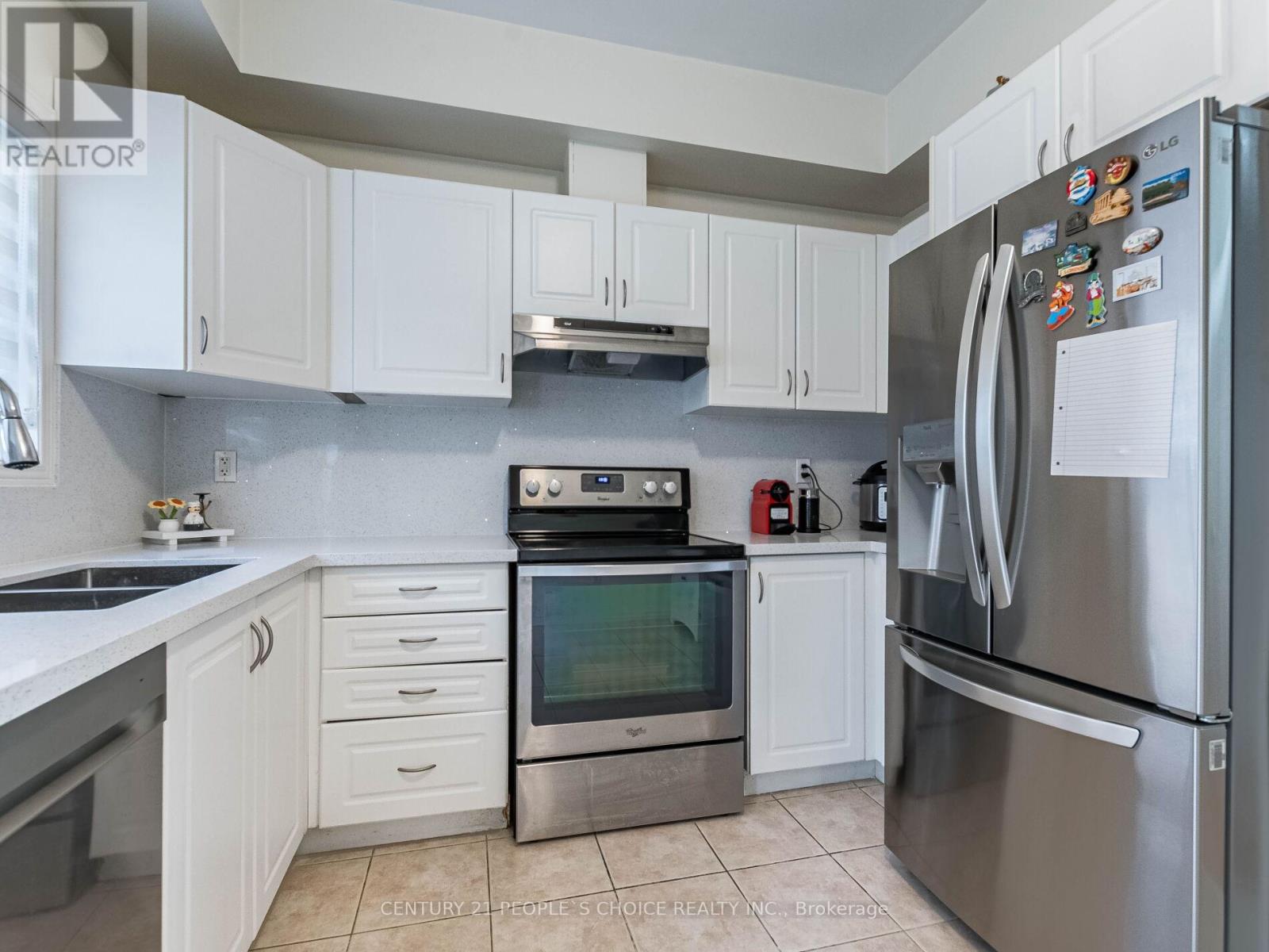 29 - 435 Hensall Circle, Mississauga, Ontario  L5A 4P1 - Photo 17 - W12127116