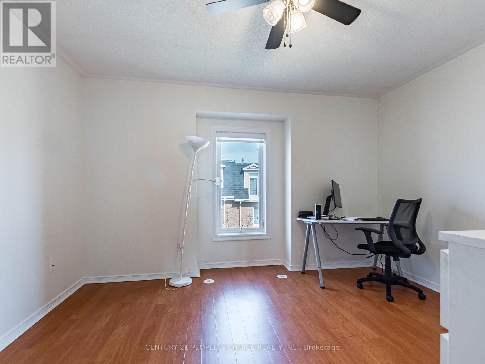 29 - 435 Hensall Circle, Mississauga, Ontario  L5A 4P1 - Photo 26 - W12127116
