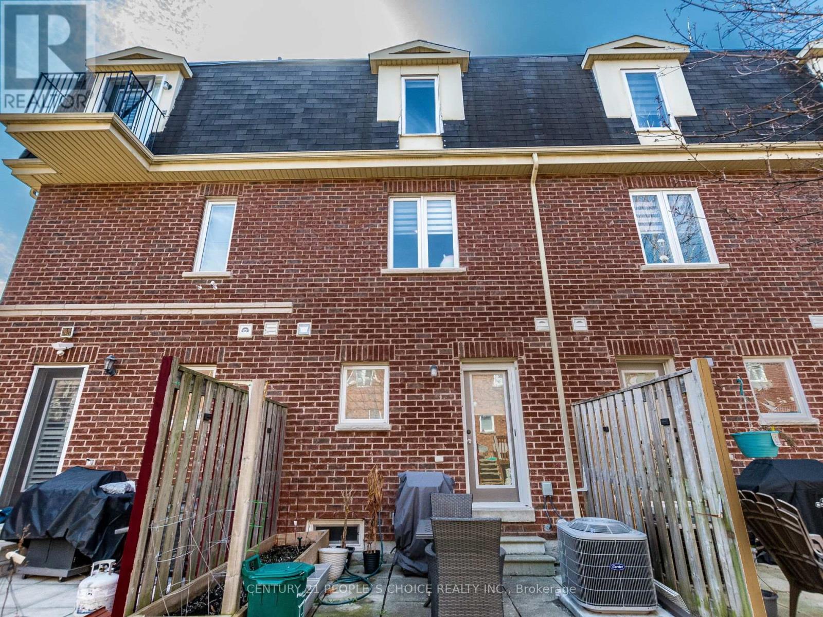29 - 435 Hensall Circle, Mississauga, Ontario  L5A 4P1 - Photo 46 - W12127116