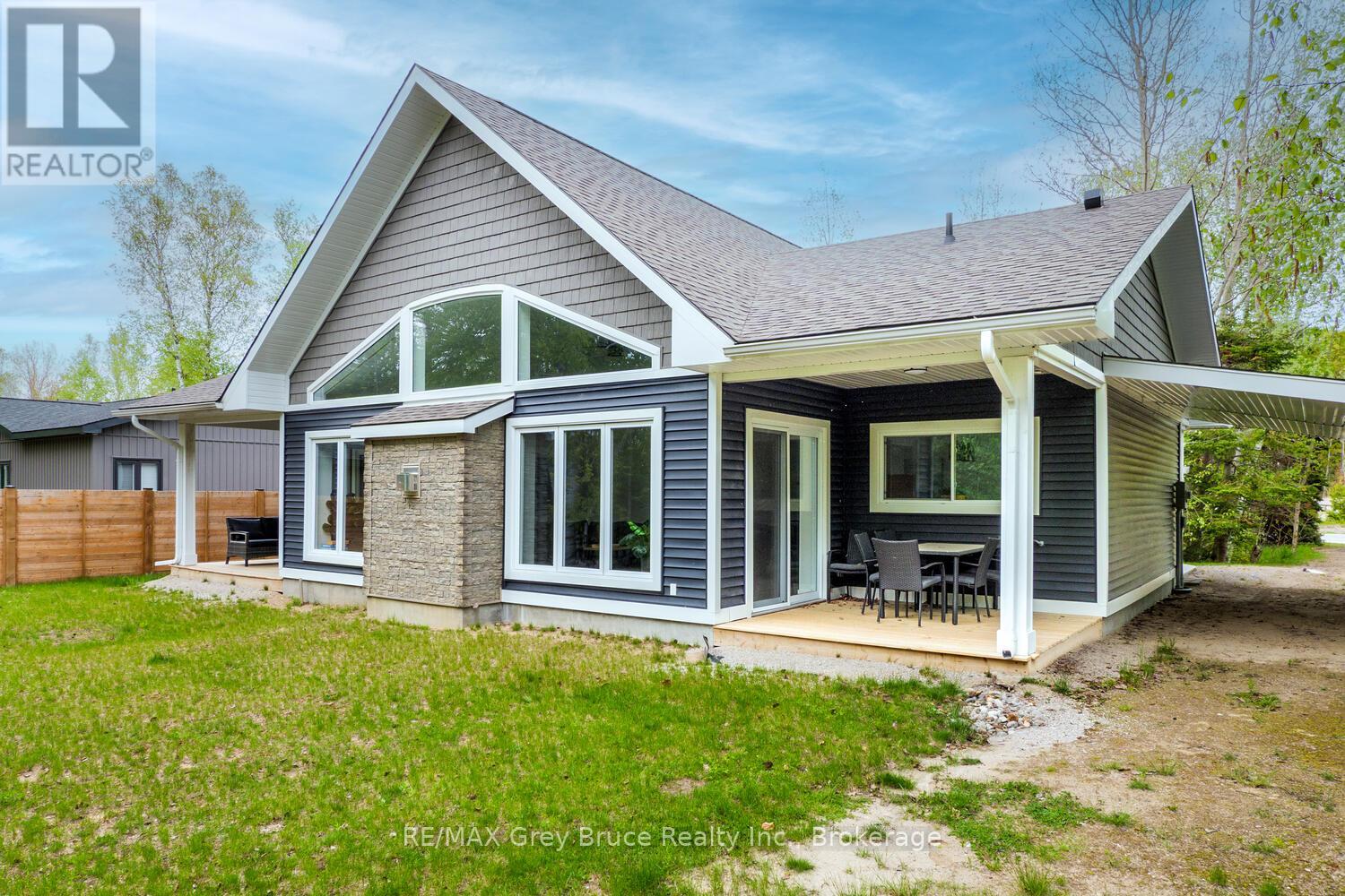 32 Southampton Parkway, South Bruce Peninsula, Ontario  N0H 2G0 - Photo 39 - X11967389