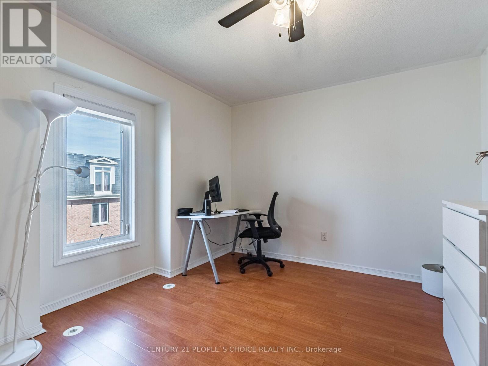 29 - 435 Hensall Circle, Mississauga, Ontario  L5A 4P1 - Photo 27 - W12127116