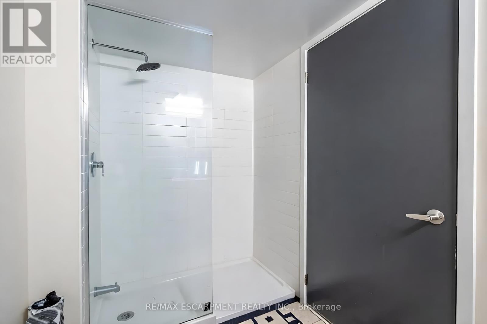 B223 - 1119 Cooke Boulevard, Burlington, Ontario  L7T 0C7 - Photo 11 - W12170114