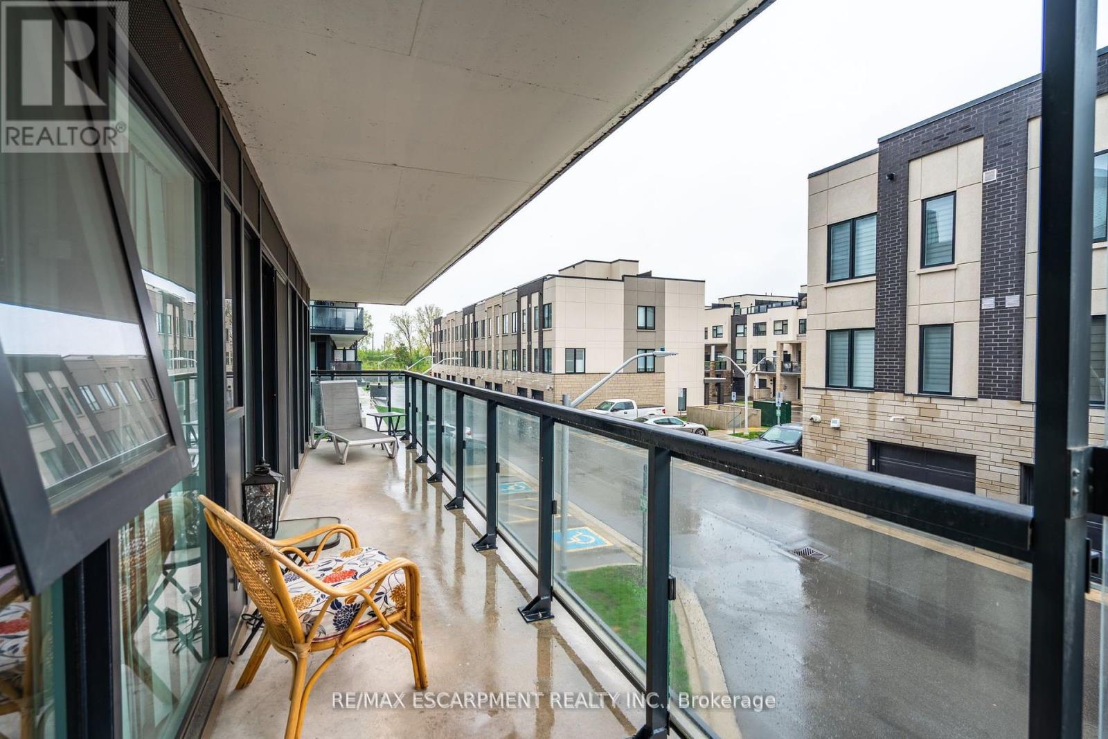 B223 - 1119 Cooke Boulevard, Burlington, Ontario  L7T 0C7 - Photo 16 - W12170114