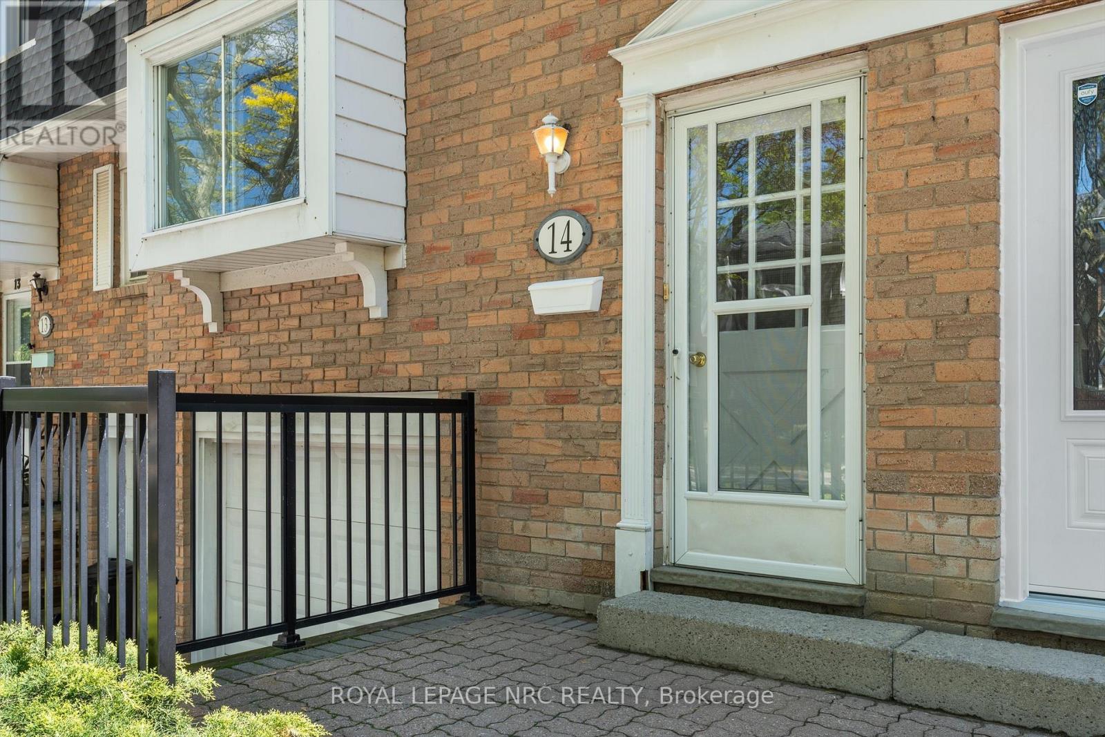 14 - 185 Denistoun Street, Welland, Ontario  L3C 6J6 - Photo 3 - X12182109