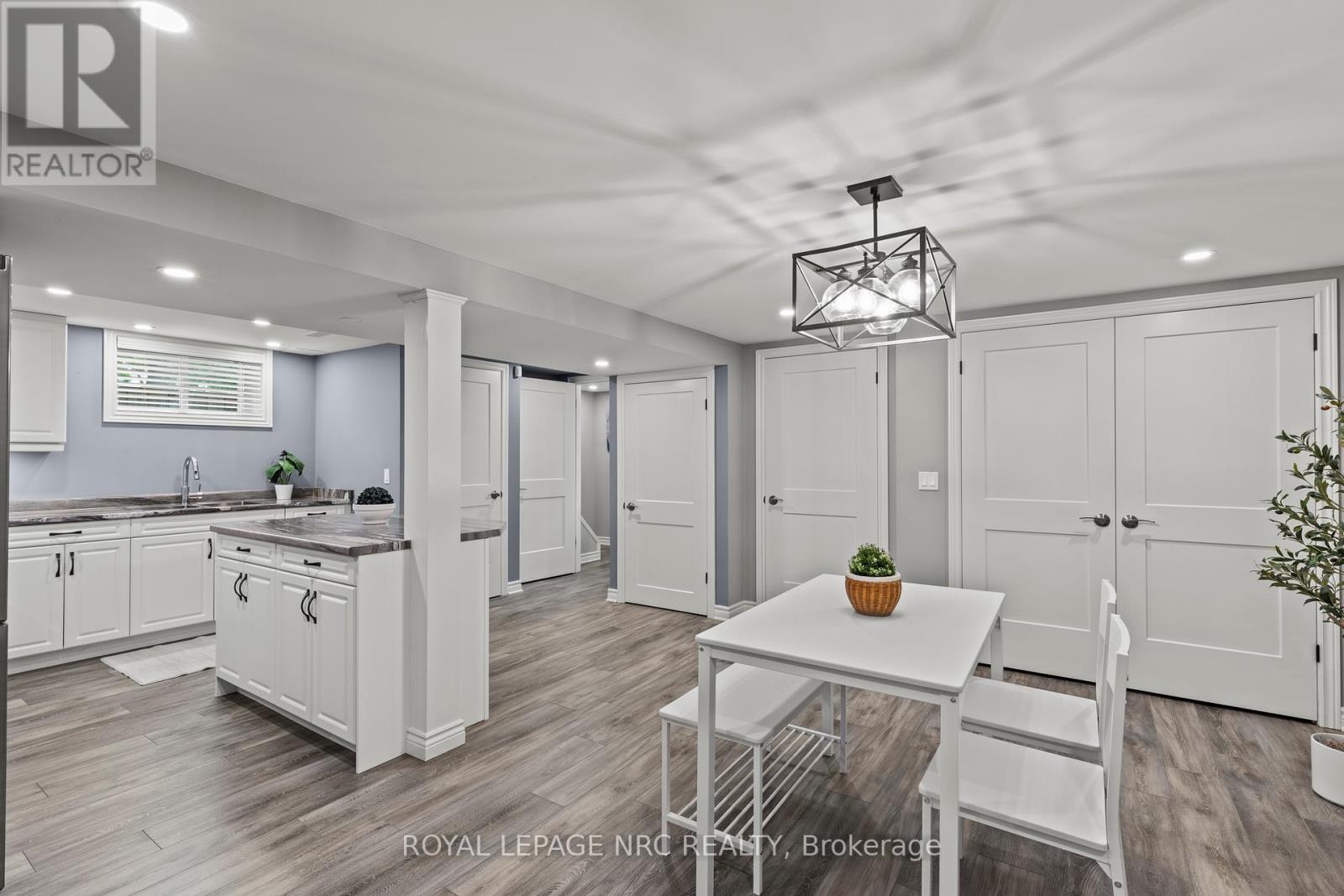 10 Whiteoak Drive, St. Catharines, Ontario  L2M 3B4 - Photo 21 - X12182145