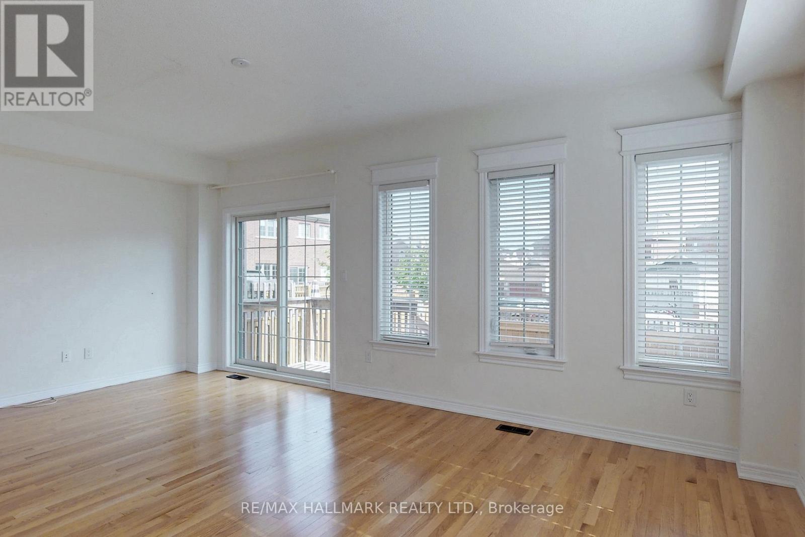 1 Bellflower Lane, Richmond Hill, Ontario  L4E 1E7 - Photo 2 - N12181996