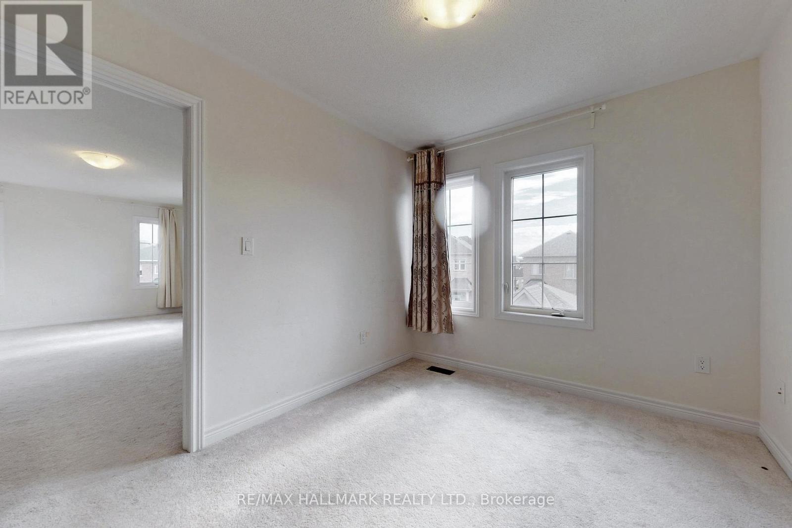 1 Bellflower Lane, Richmond Hill, Ontario  L4E 1E7 - Photo 25 - N12181996
