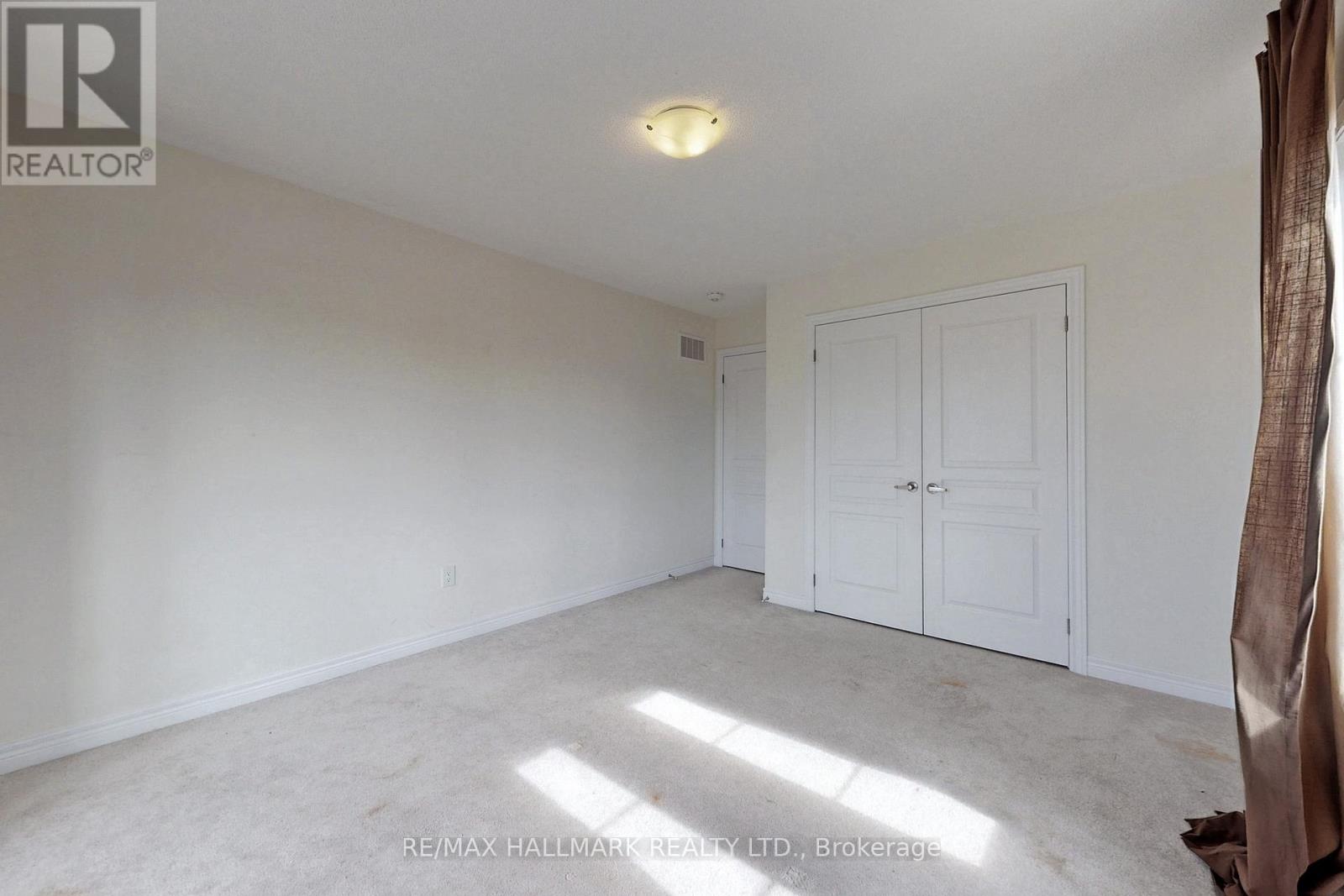 1 Bellflower Lane, Richmond Hill, Ontario  L4E 1E7 - Photo 38 - N12181996