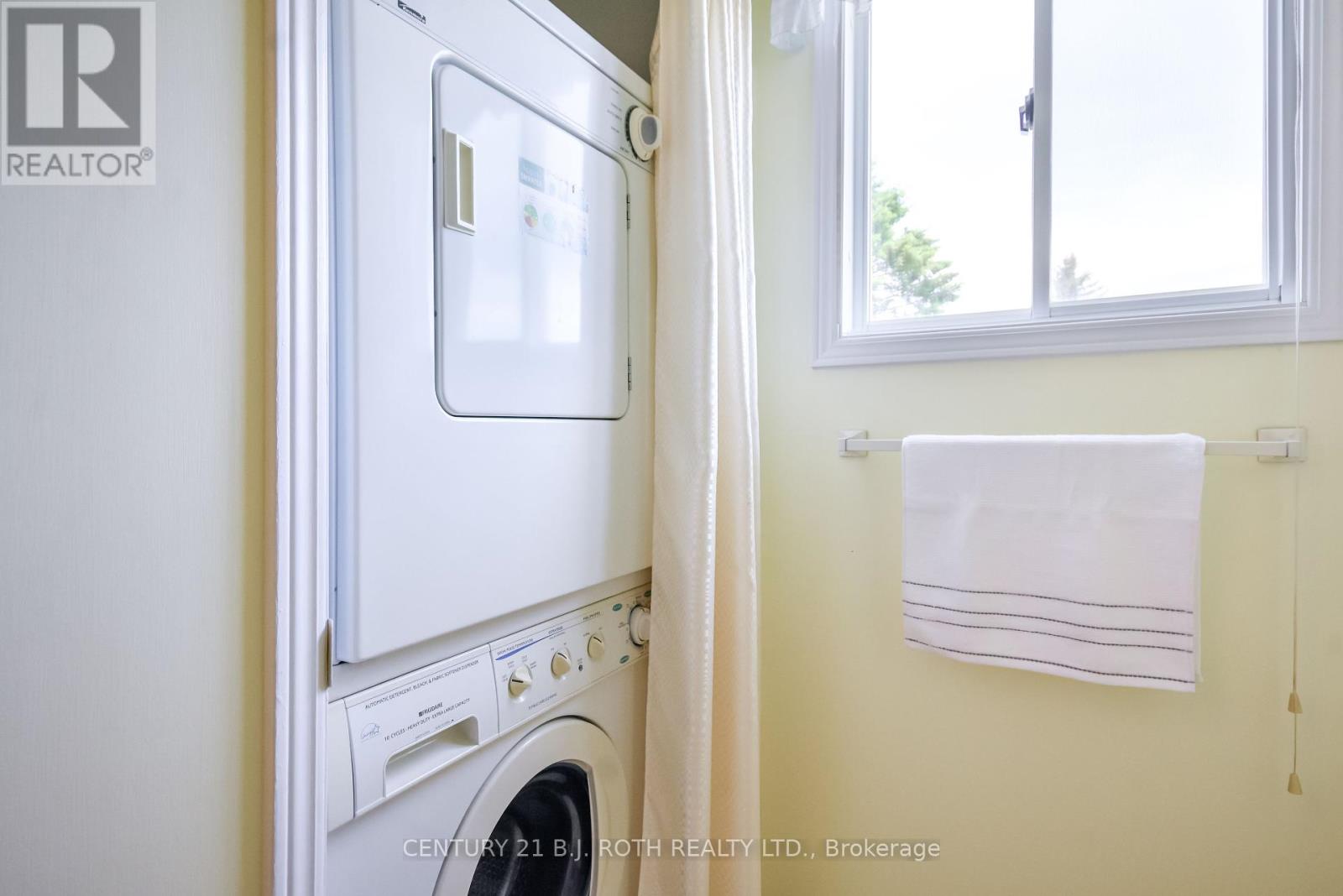 4 Gander Cove Court, Innisfil, Ontario  L9S 1R9 - Photo 18 - N12182004