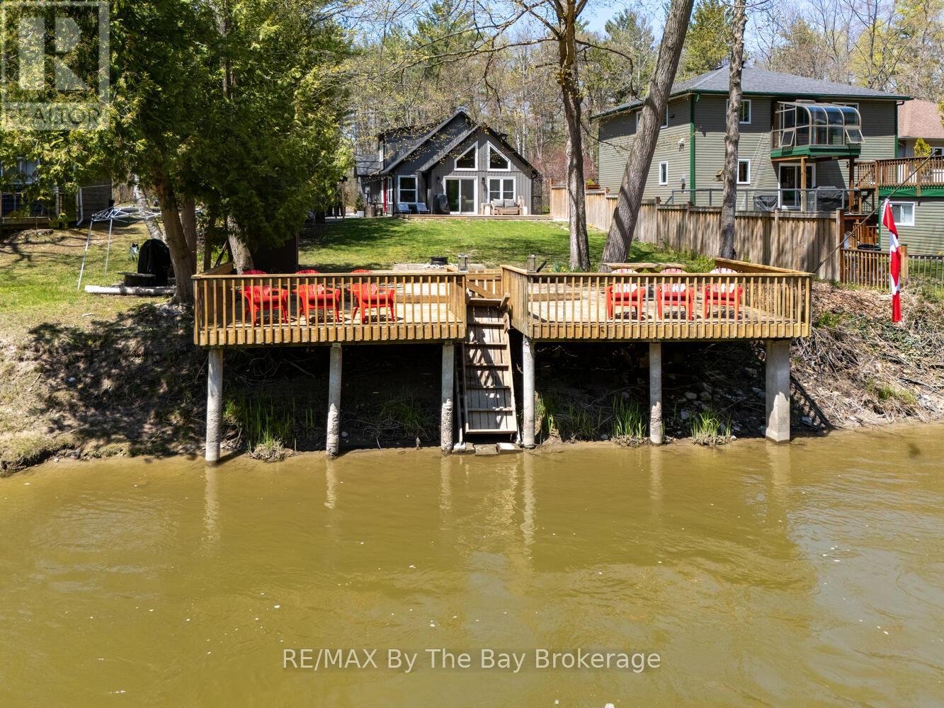 Property at 181 KNOX ROAD E image 2