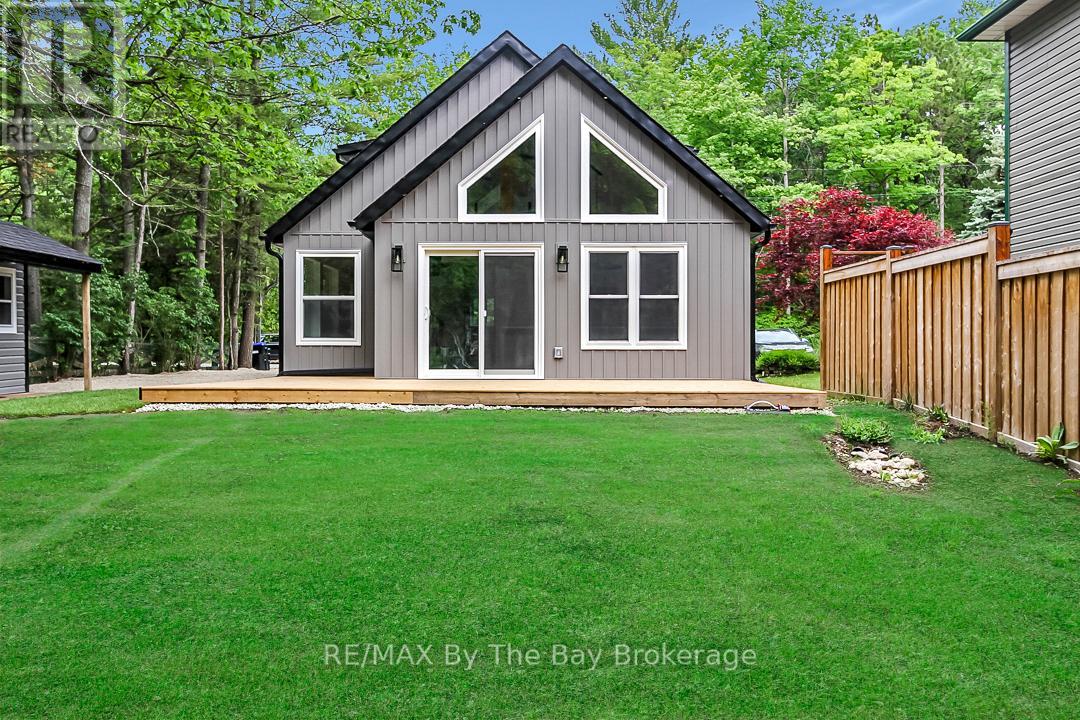Property at 181 KNOX ROAD E image 4