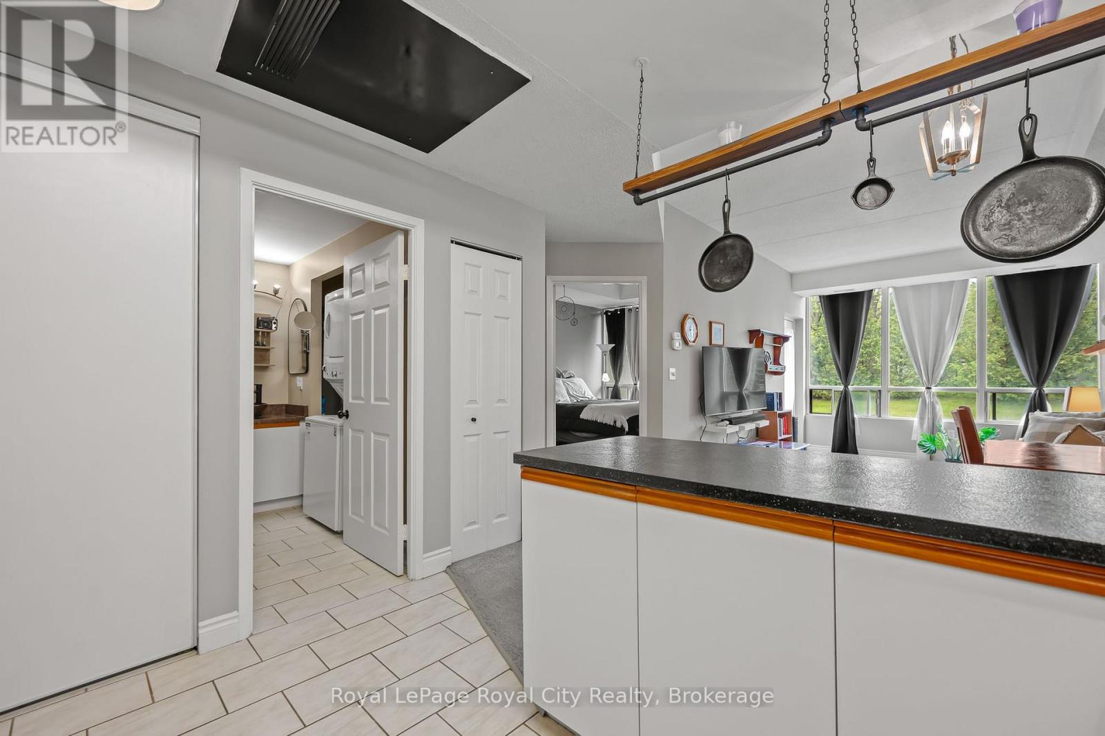 109 - 105 Bagot Street, Guelph (Junction/onward Willow), Ontario  N1H 8H4 - Photo 16 - X12182112