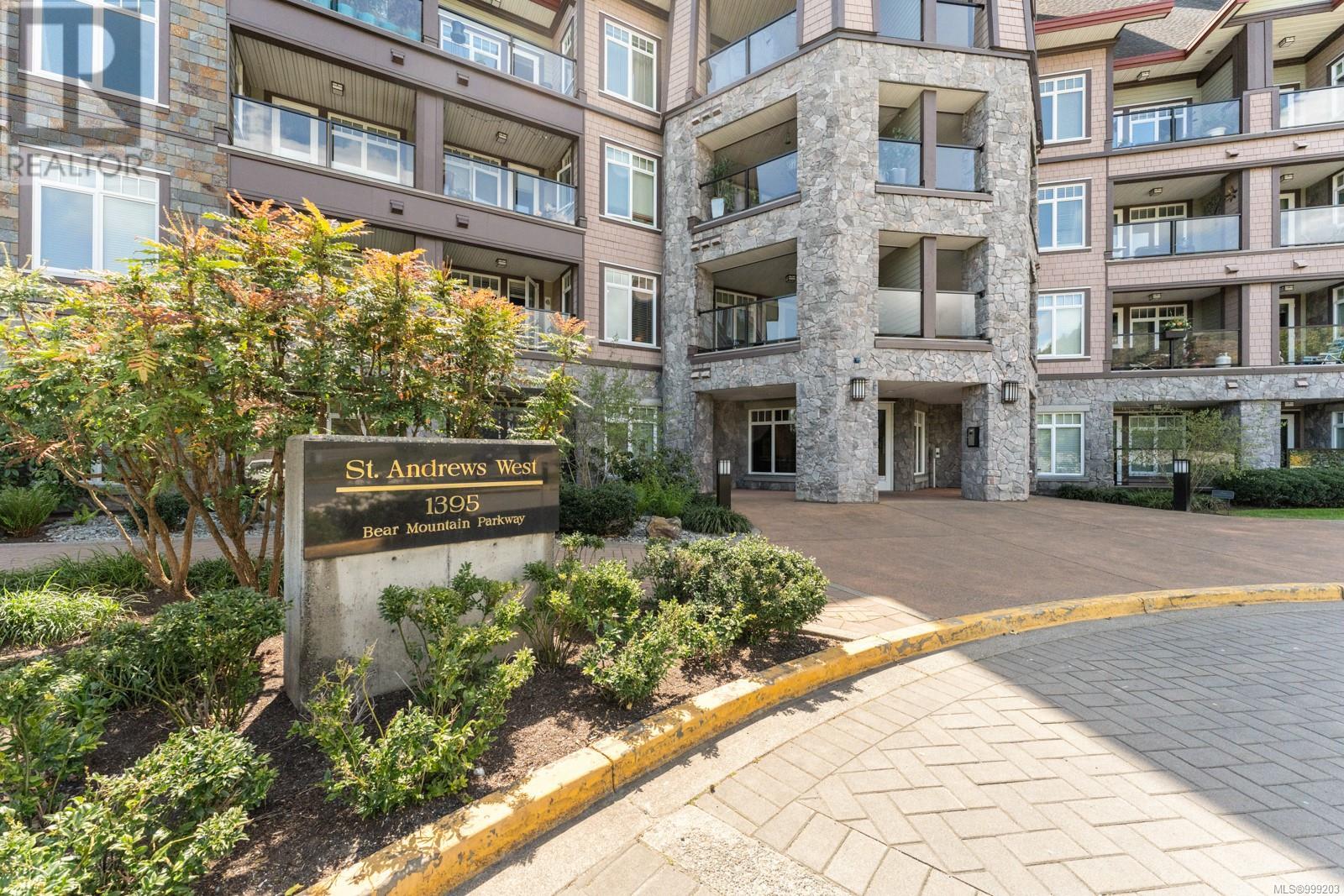 114 1395 Bear Mountain Pkwy, Langford, British Columbia  V9B 0E1 - Photo 4 - 999203