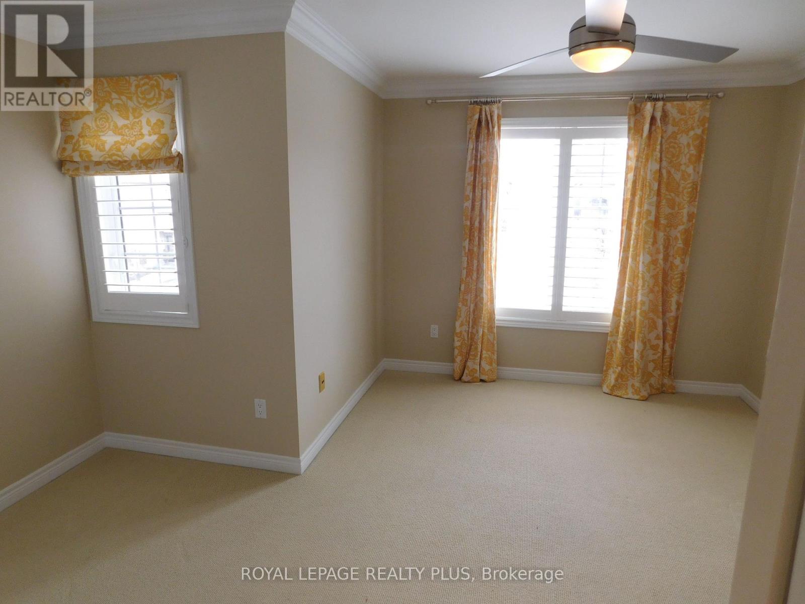 2333 Woodfield Road, Oakville (Ro River Oaks), Ontario  L6H 6Y8 - Photo 11 - W12182042