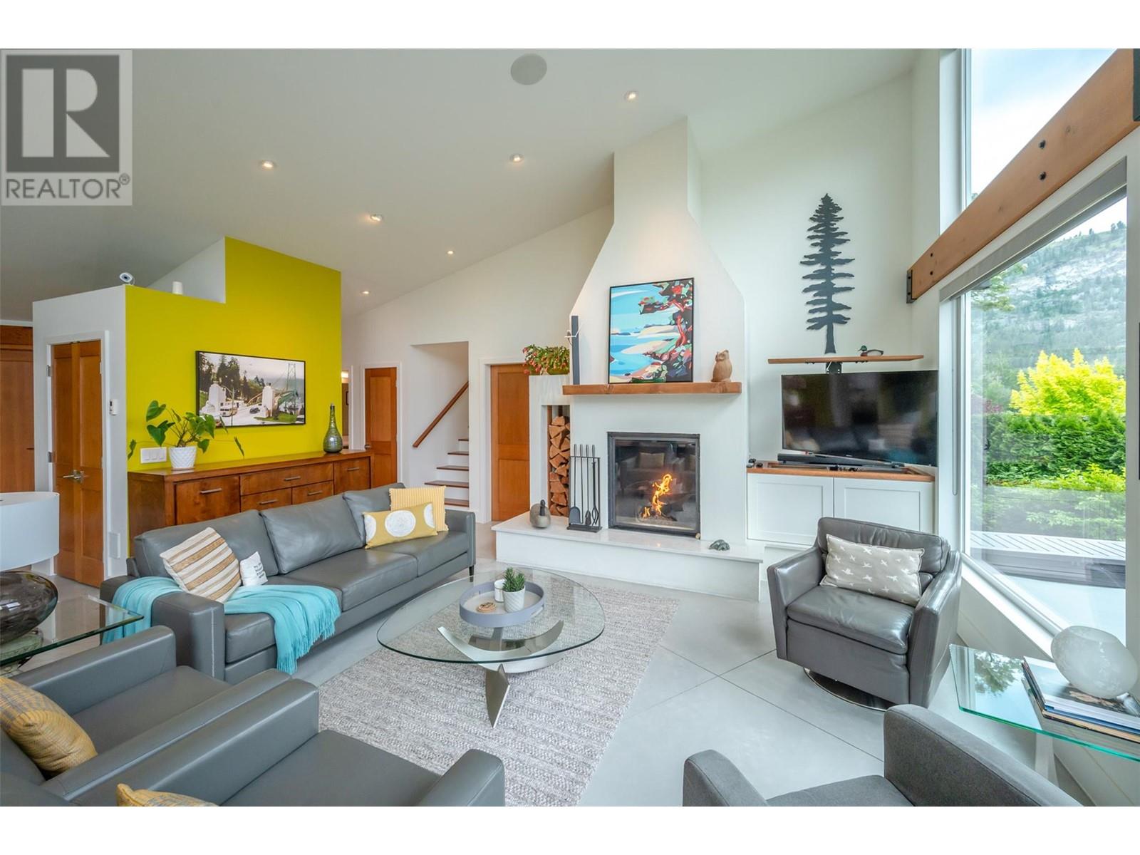 252 Sundial Road, Okanagan Falls, BC V0H1T2