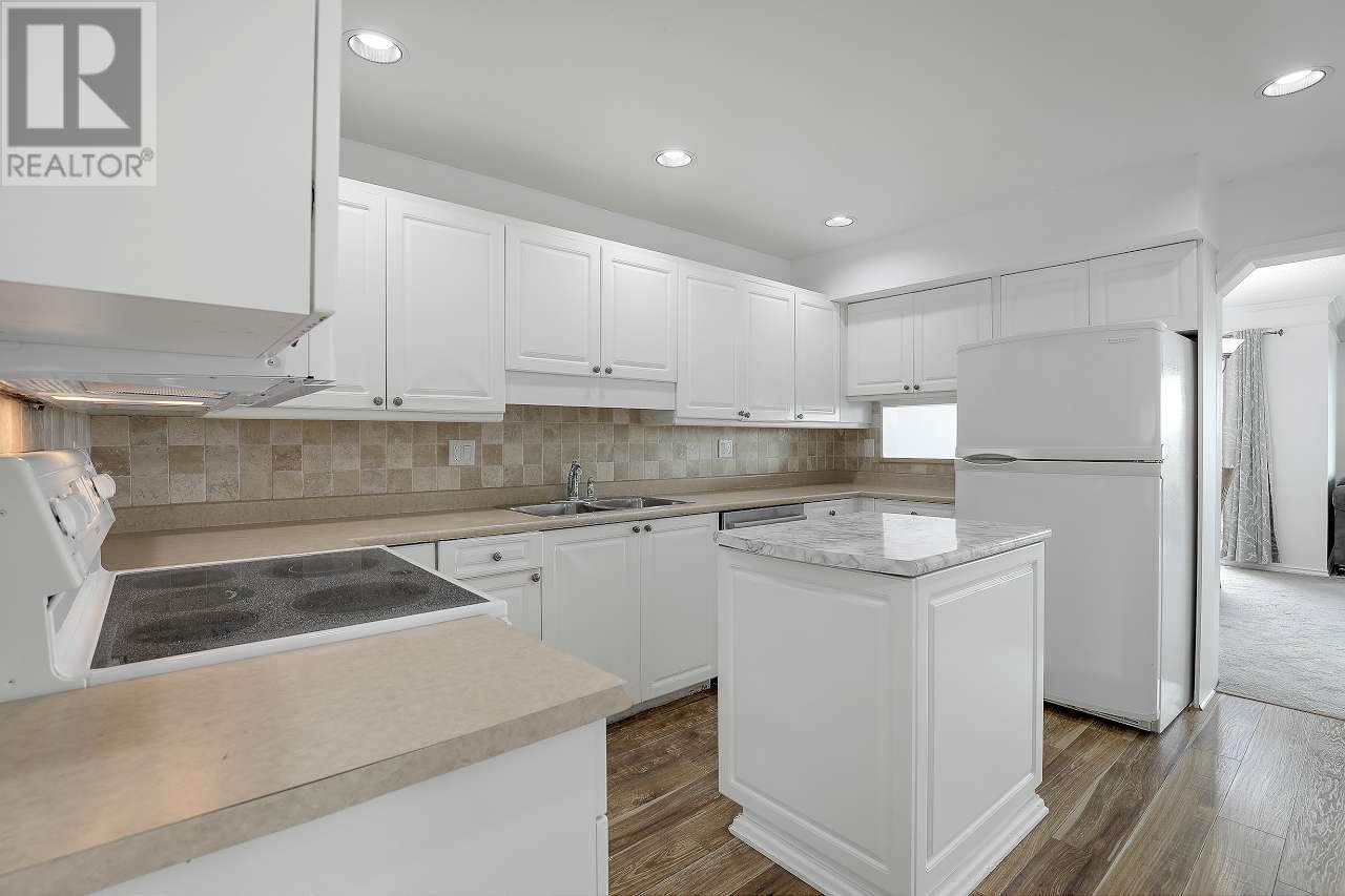 117 1140 Castle Crescent, Port Coquitlam, British Columbia  V3C 5M4 - Photo 11 - R2999426