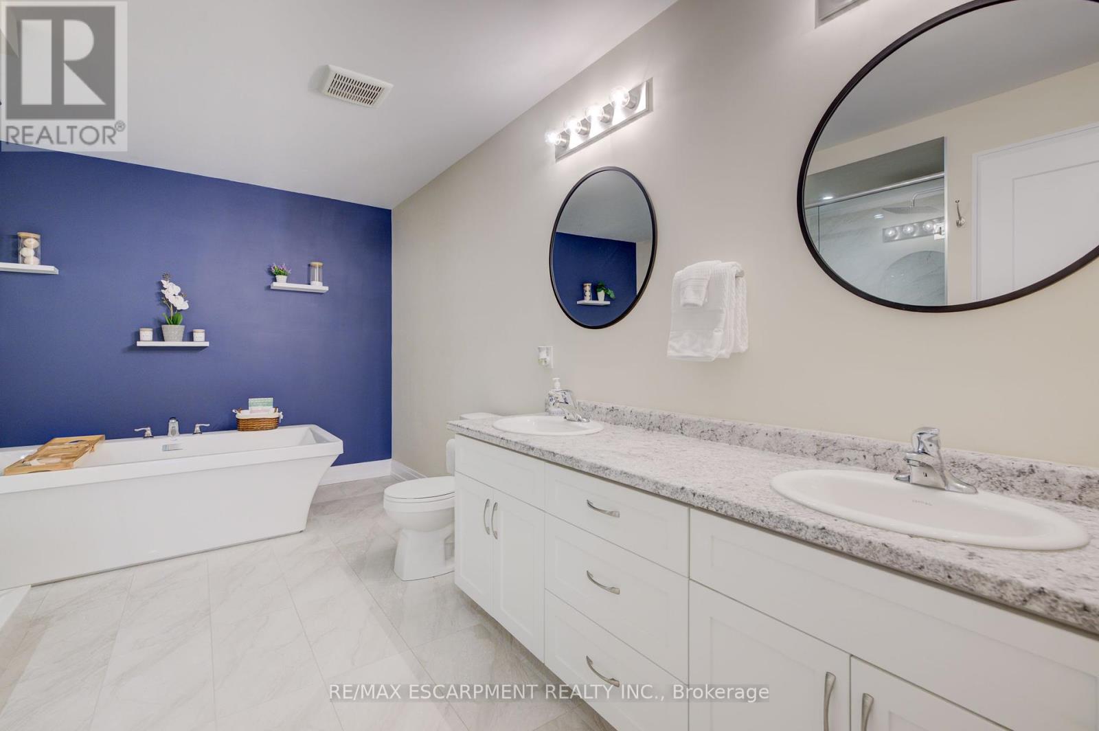 50 Kenesky Drive, Hamilton (Waterdown), Ontario  L8B 1Y2 - Photo 38 - X12182006