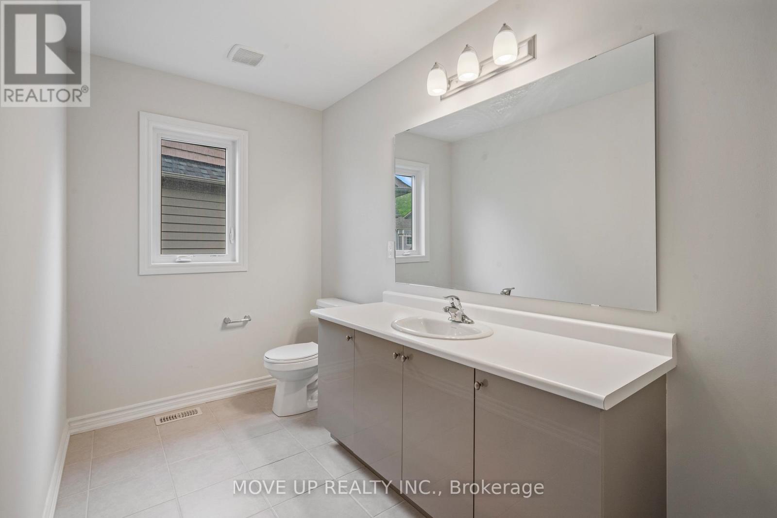 365 Beechwood Forest Lane, Gravenhurst, Ontario  P1P 0H8 - Photo 25 - X12182022