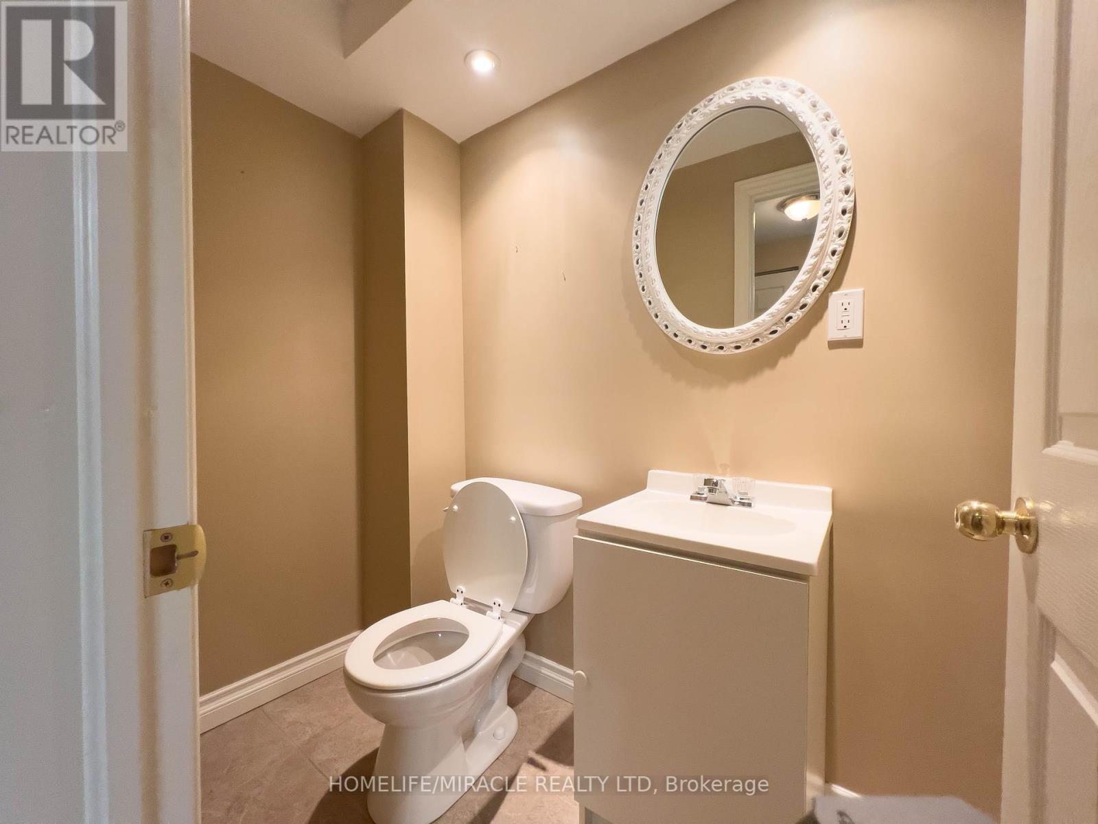 85 Aquador Drive, Welland, Ontario  L3C 5S5 - Photo 18 - X12182059