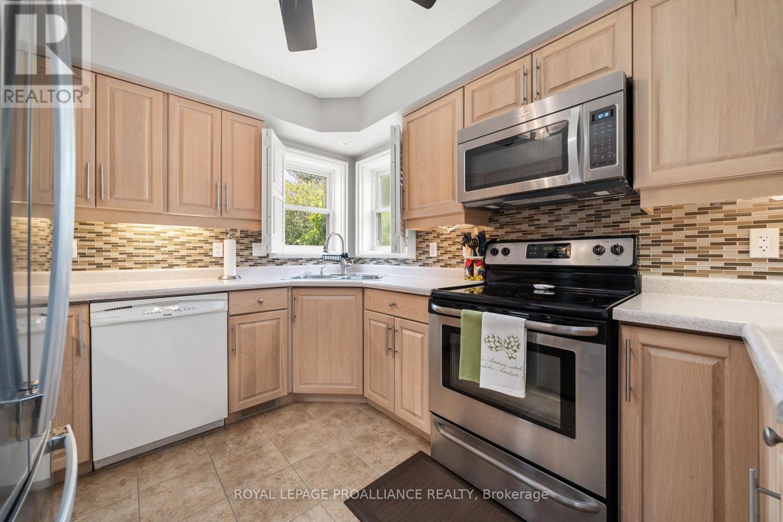 15 Claramount Court, Prince Edward County, Ontario  K0K 3L0 - Photo 29 - X12170501