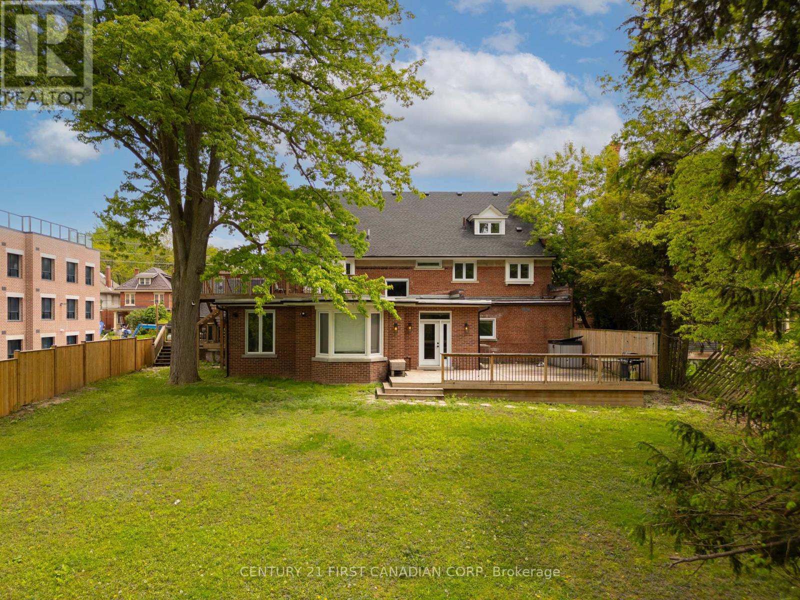 653 Talbot Street, London East, Ontario  N6A 2T6 - Photo 40 - X12166116