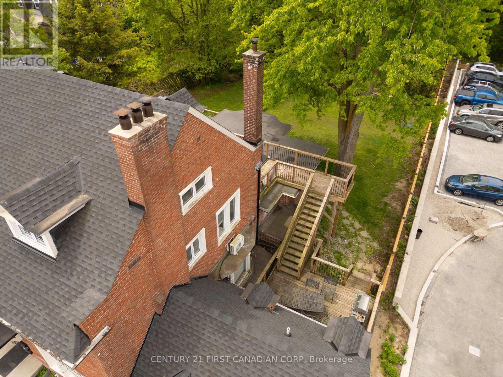 Photo 44 of 49 for 653 Talbot Street