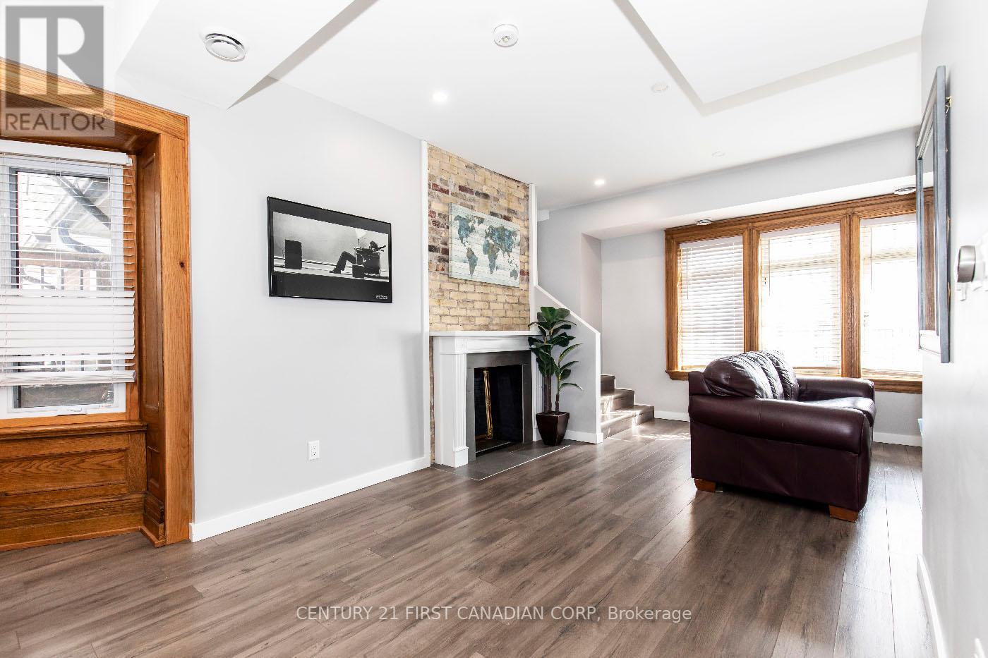653 Talbot Street, London East, Ontario  N6A 2T6 - Photo 14 - X12166122