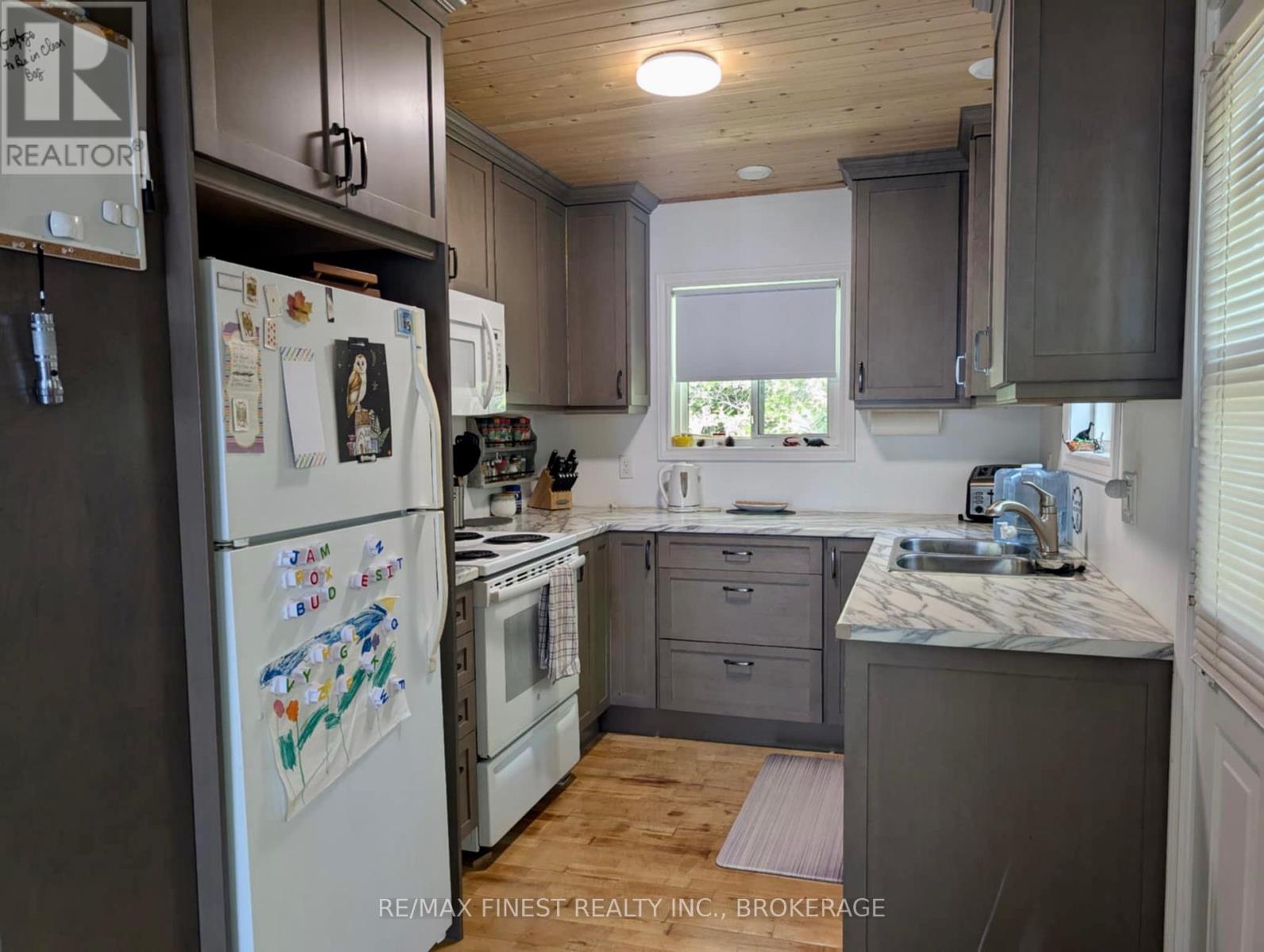 272 Cedar Sands Roadway, Rideau Lakes, Ontario  K0E 1N0 - Photo 8 - X12181551
